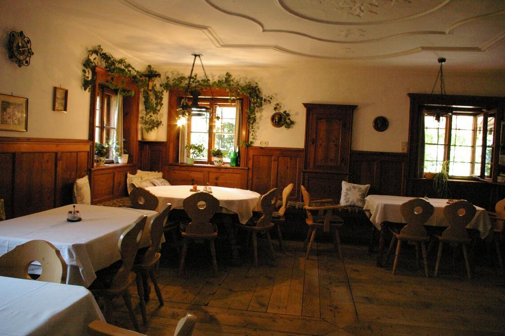Bio-Bauernhof Rettenbachgut Werfen Exterior photo
