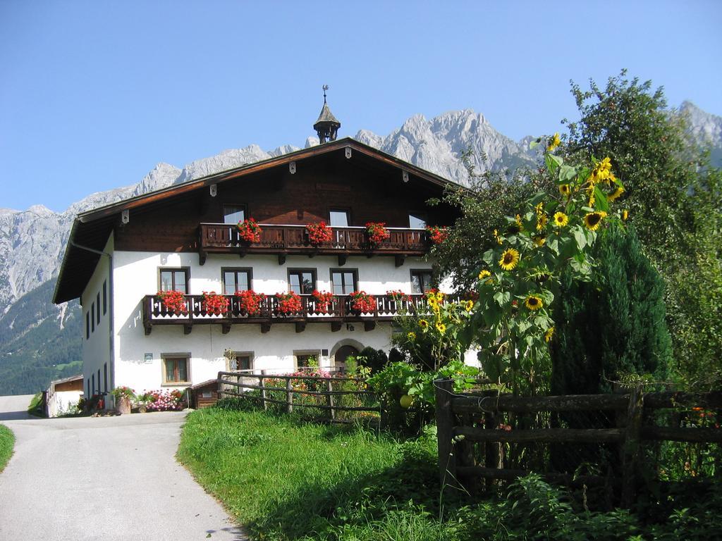 Bio-Bauernhof Rettenbachgut Werfen Exterior photo